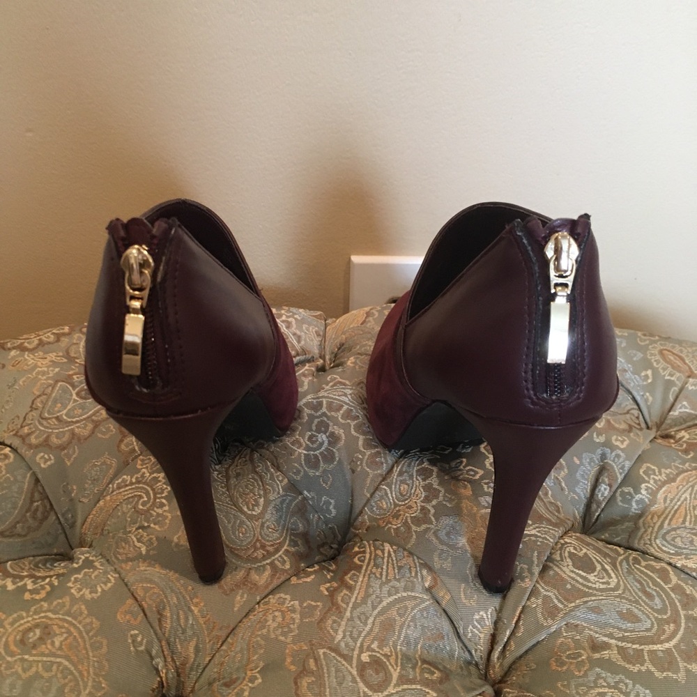 Alfani suede/leather burgundy booties 7 - Picture 4 of 6